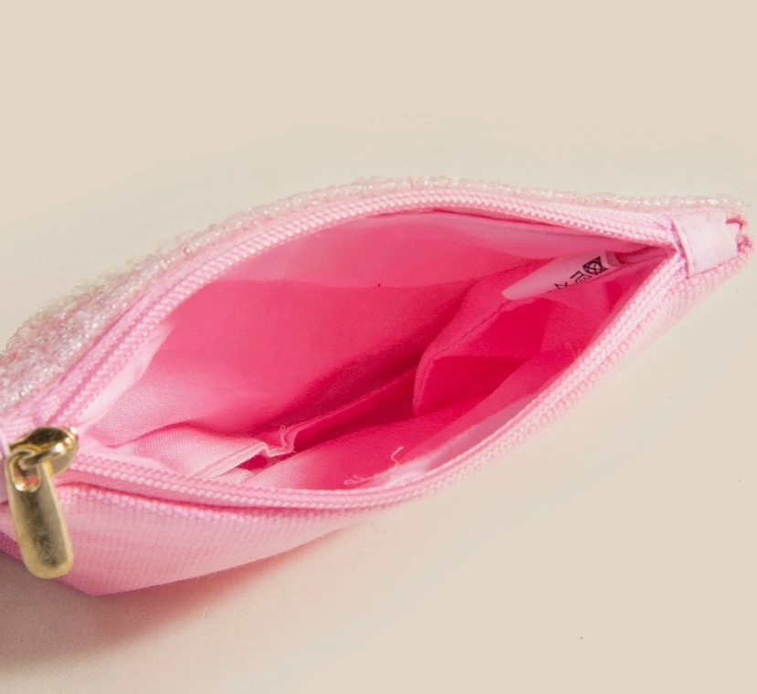 Pearl Heart Beaded Coin Purse
