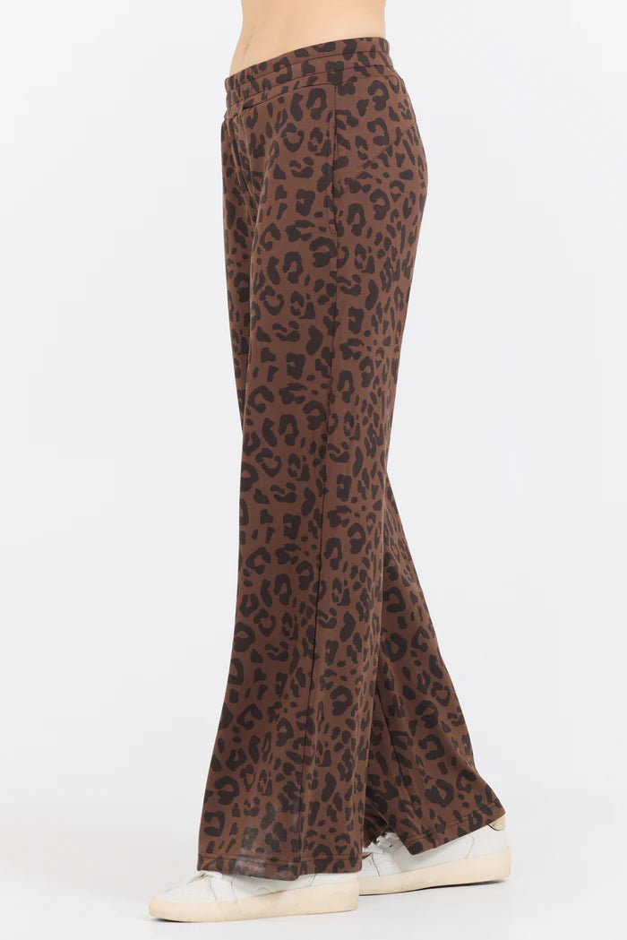 Leopard Printed Clous Fleece Pant