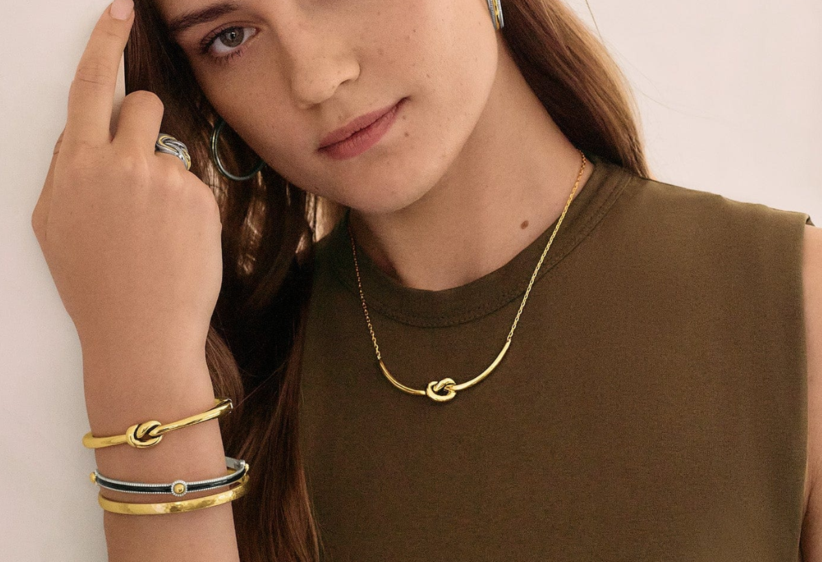 Interlok Single Knot Hinged Bangle