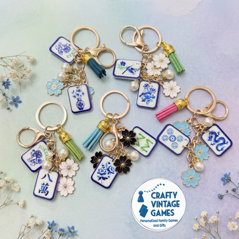 Mahjong Keychain Gray