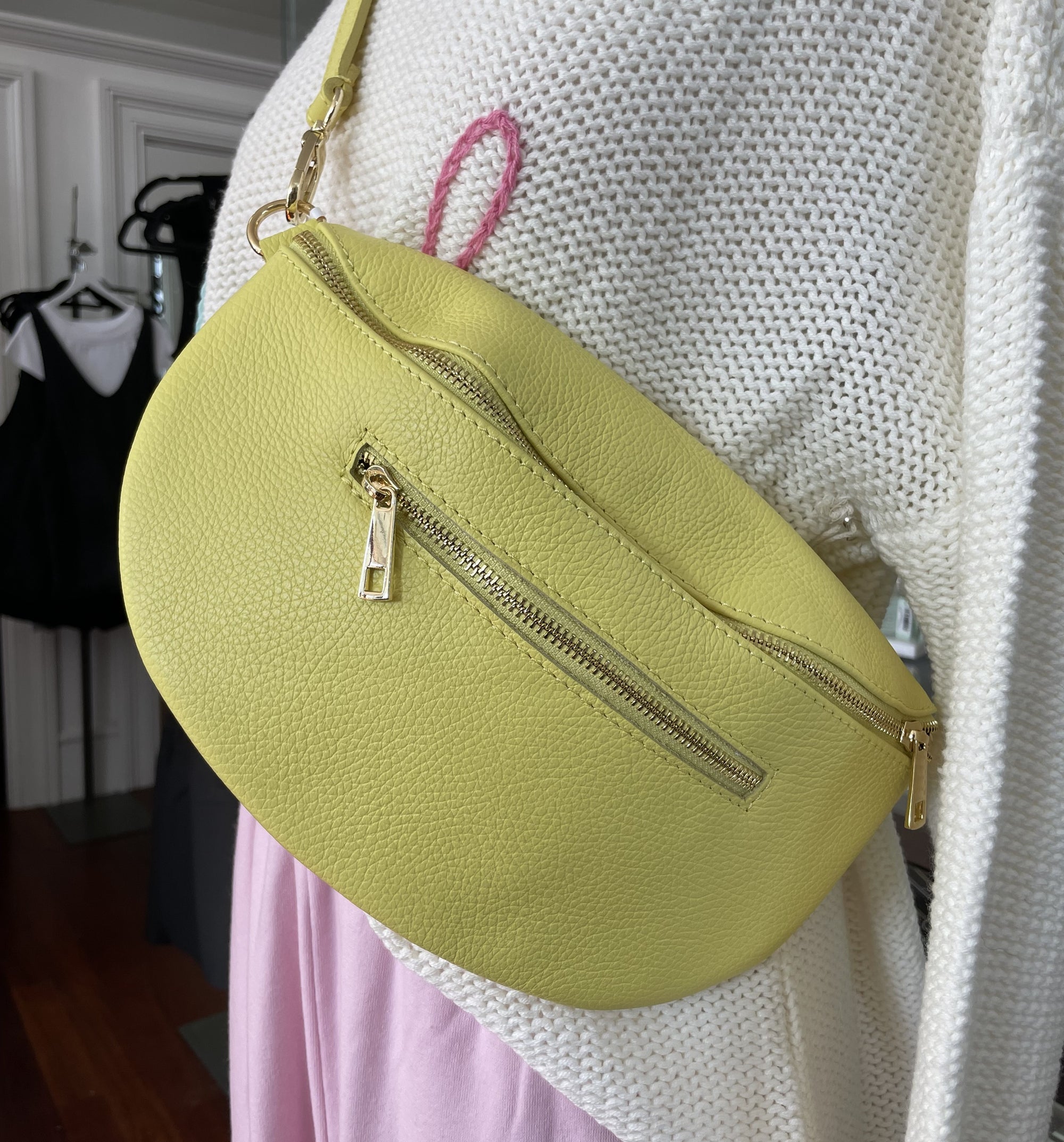 Susina Sling Bag
