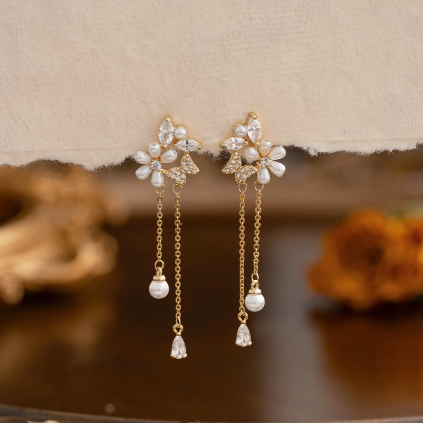 Gold Flower Pearl Dangle Earrings