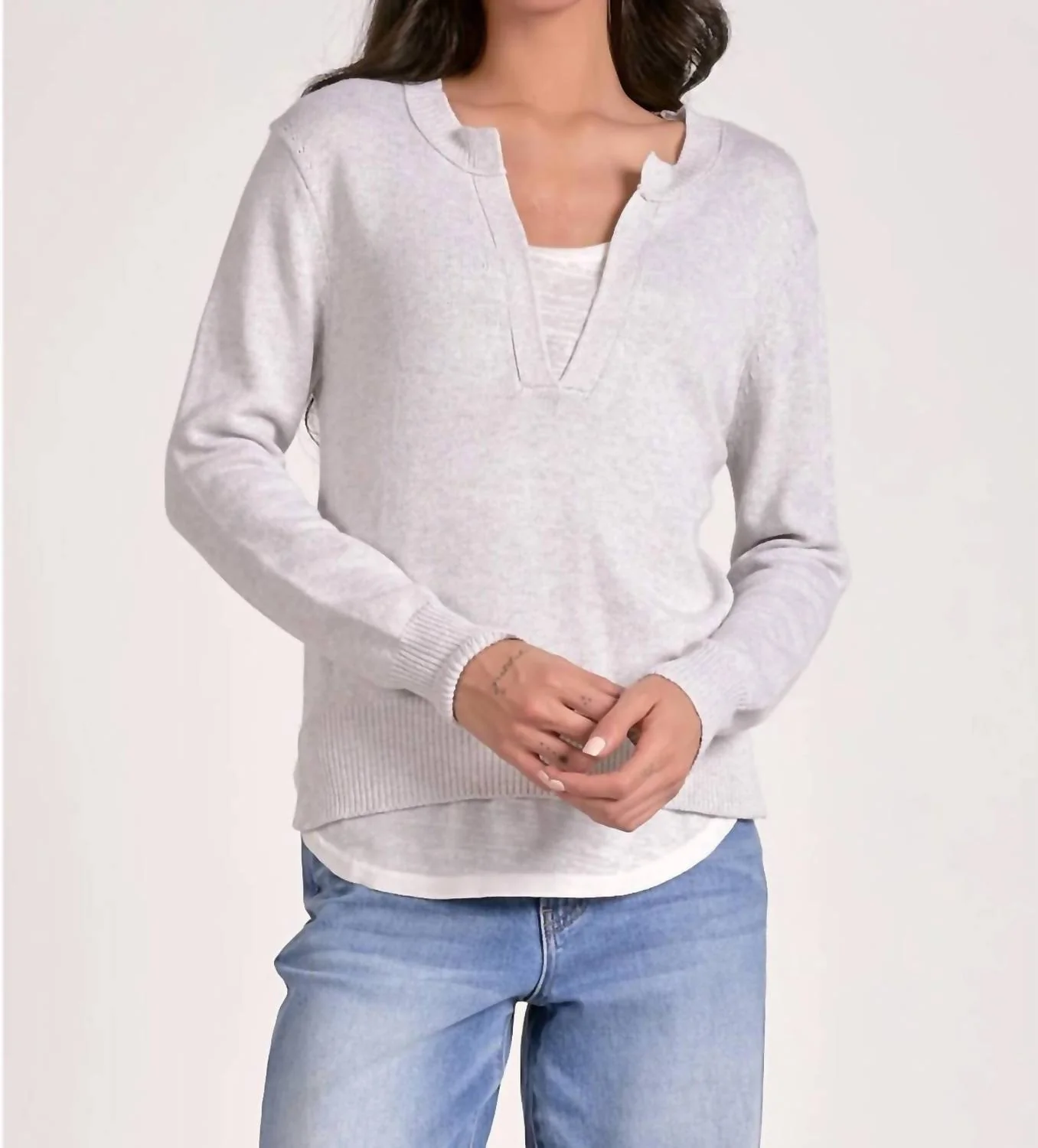 Grey Warm/White Vneck Layered