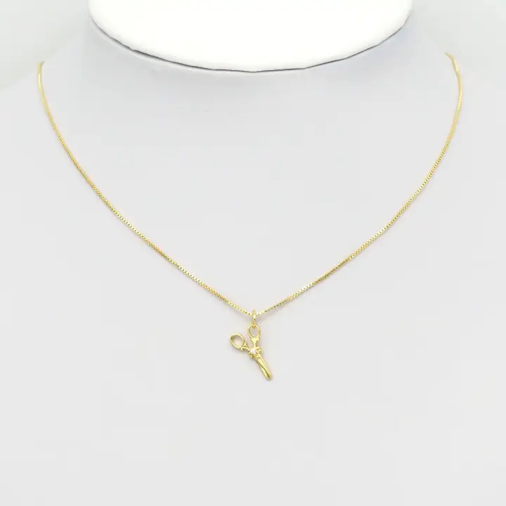Scissor Charm