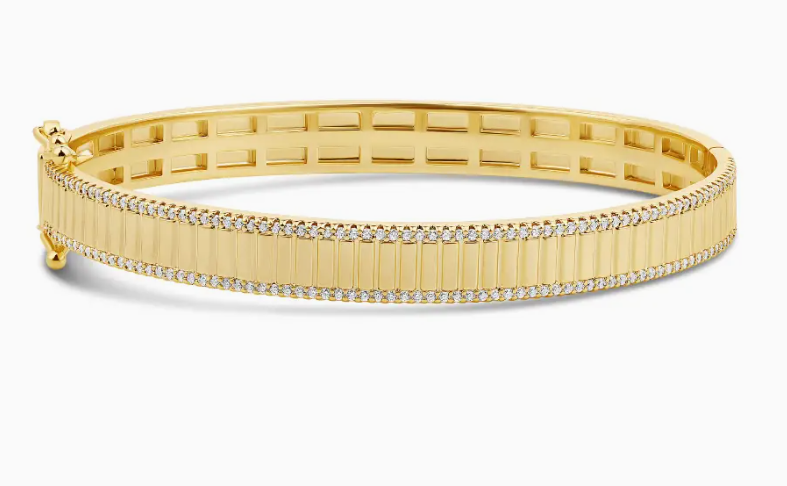 Diamond Outline Fluted Bangle