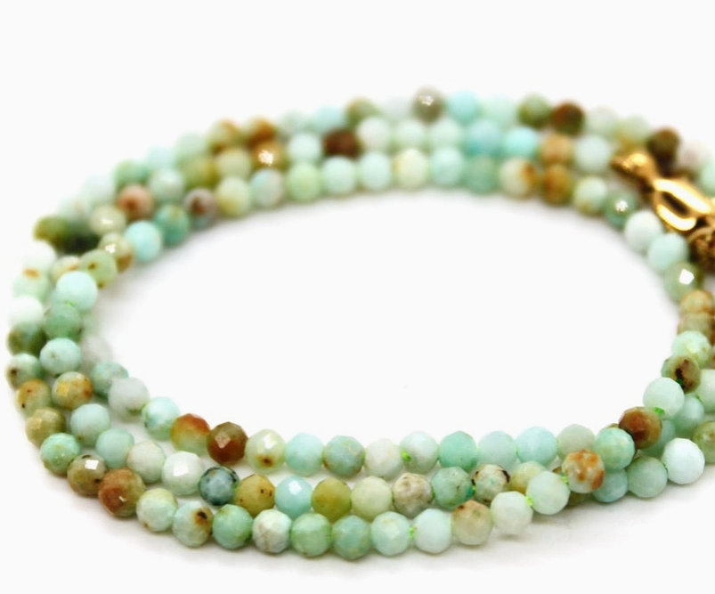 Short Opal Stone Necklace