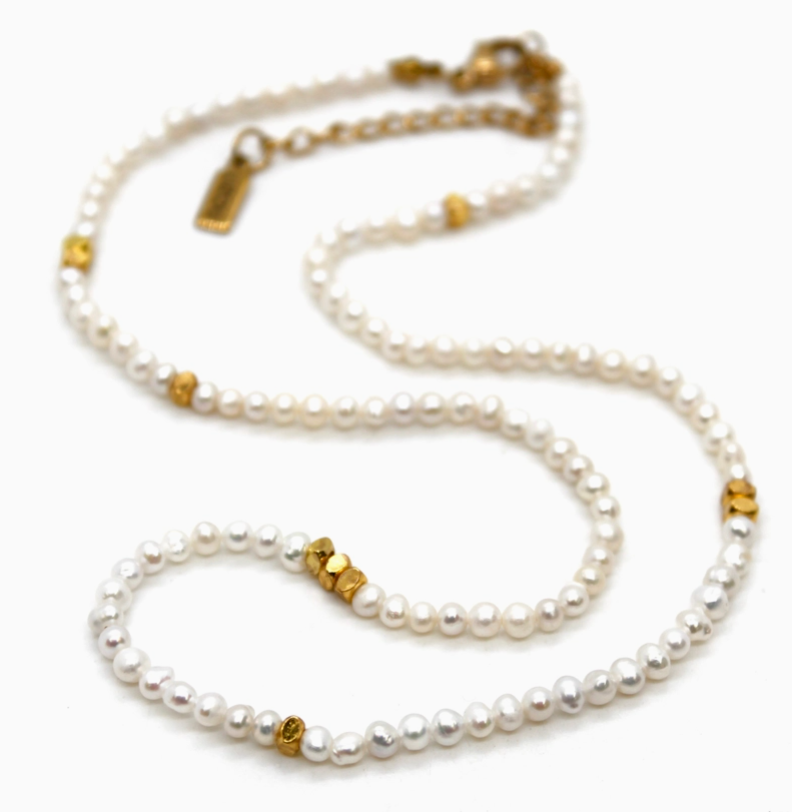 Freshwater Pearl/Gold Short Necklace