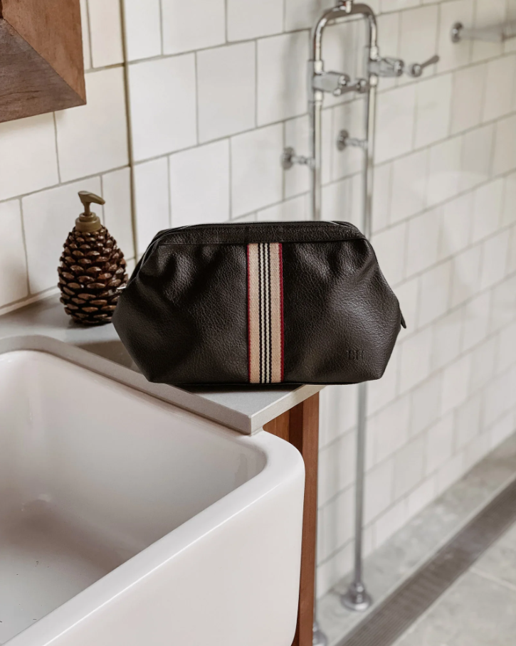 Gilbert Men's Toiletry Bag