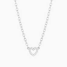 Cargar imagen en el visor de la galería, Petite Heart Pendant Necklace Silver