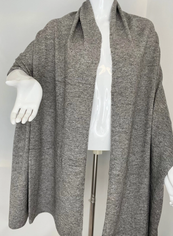 Cashmere Knitted Wrap - Medium Grey