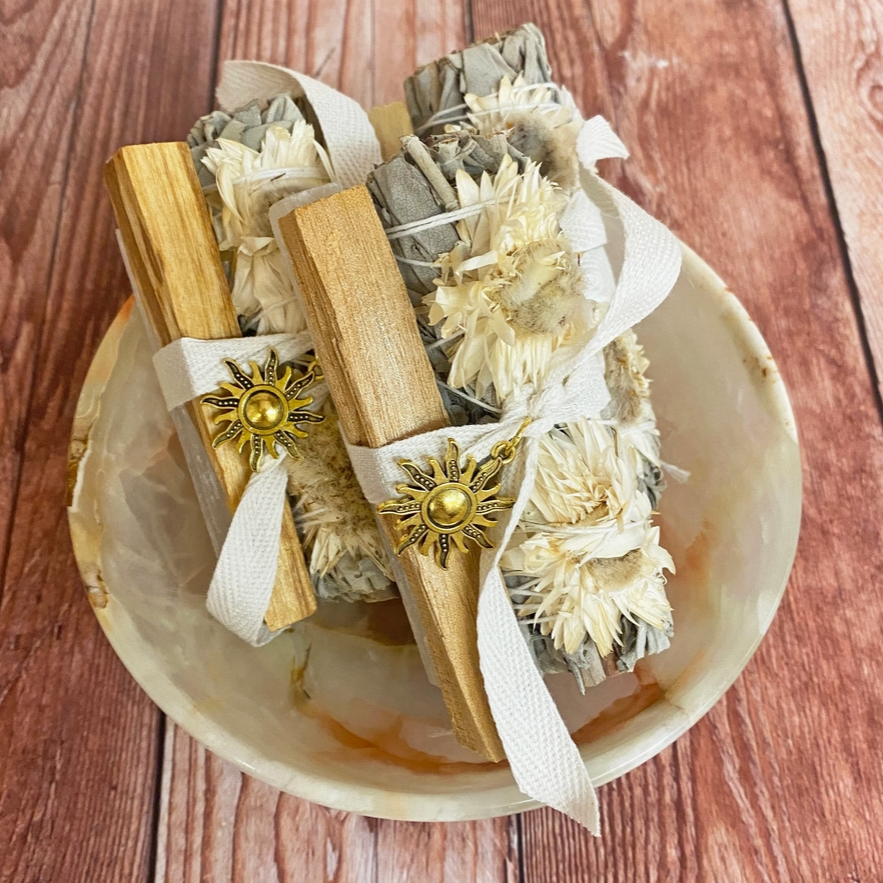 White Sage Strawflower Smudge Bundle