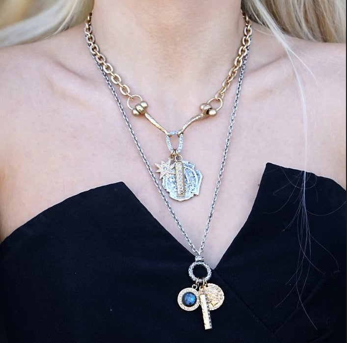 Gold Cluster Molat Horsebit Necklace