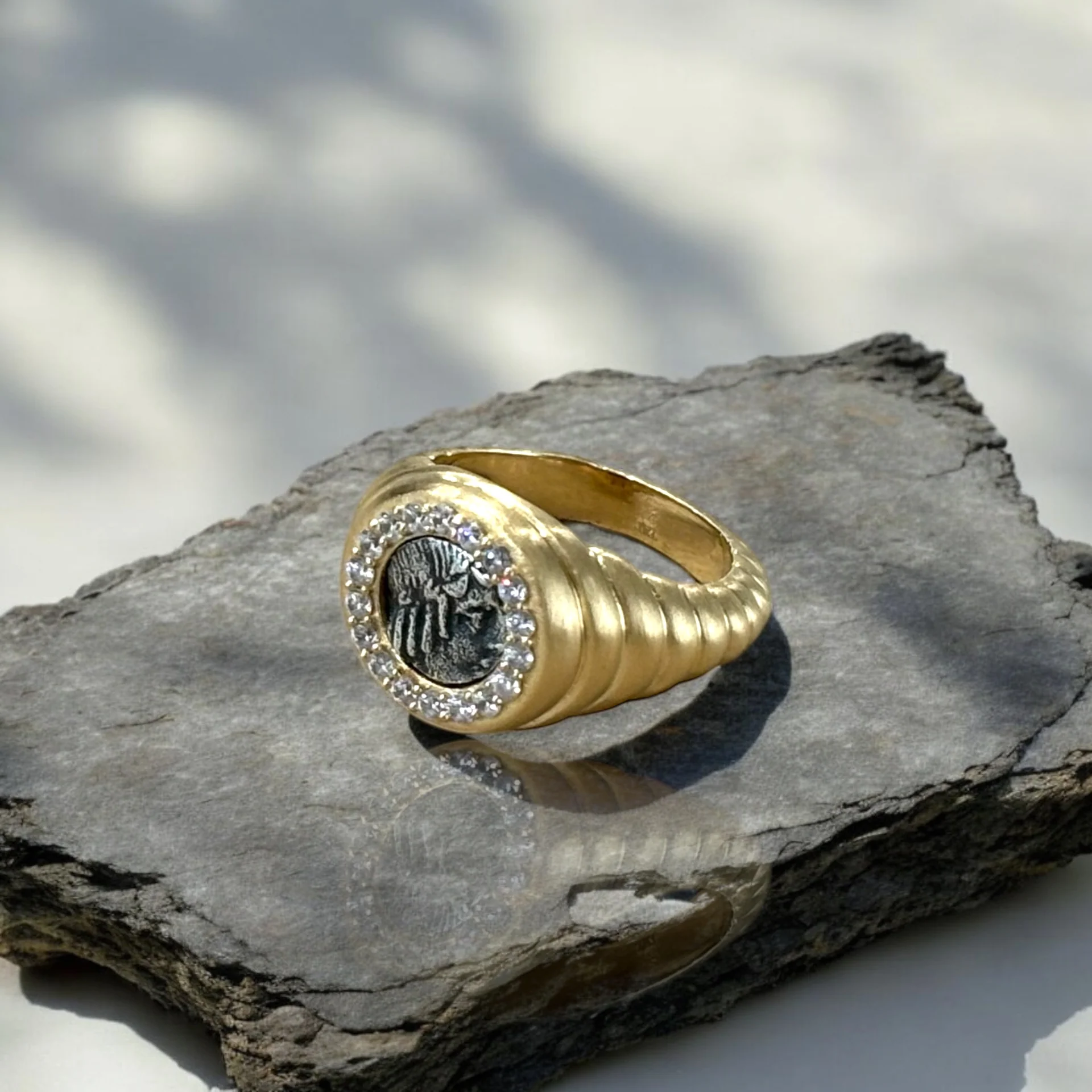 Gold Scallloped Poppy Coin Ring