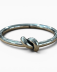 VINTAGE SILVER NOA KNOT BANGLE