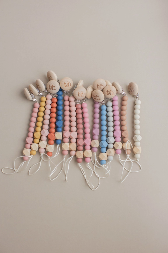 Pacifier & Toy Clip Olive