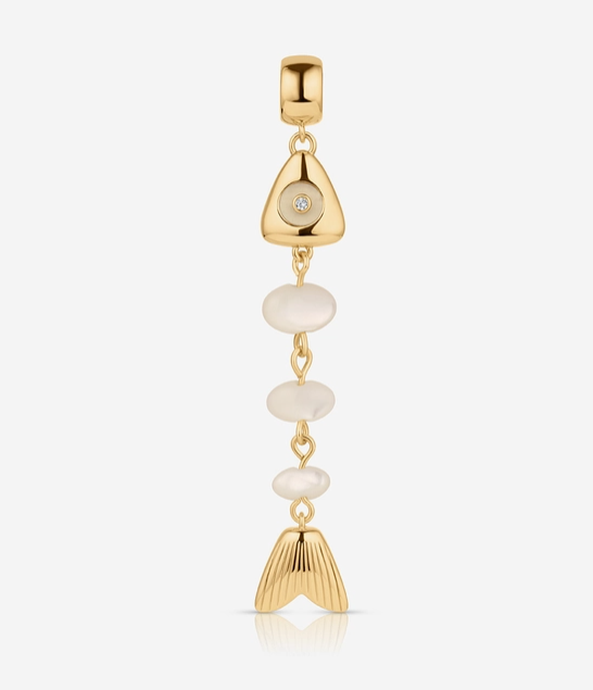 La Pez Mother of Pearl Charm