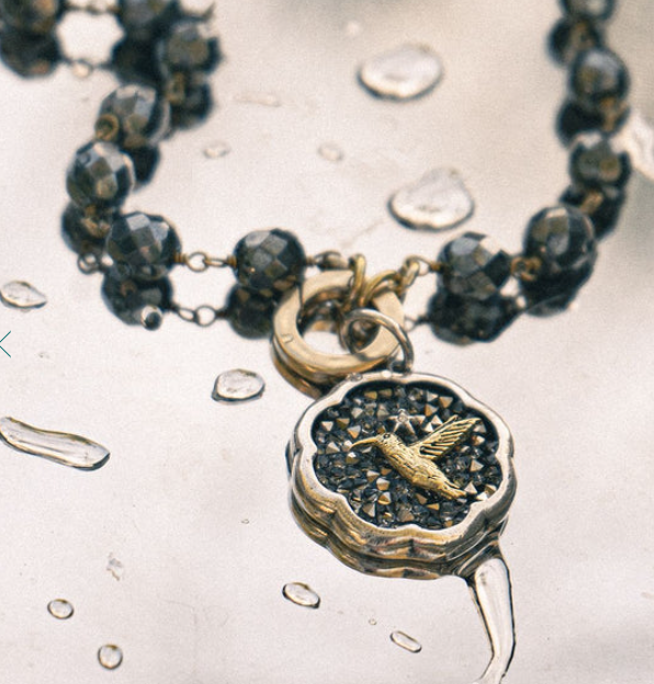 Joyful Messenger Pend