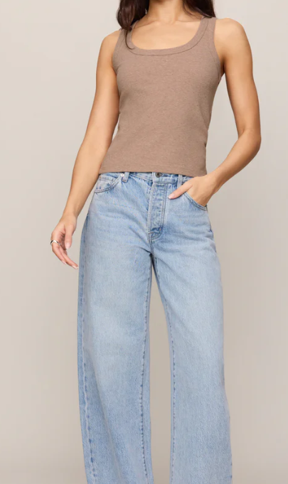 Rowe Scoop Tank