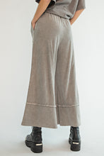 Load image into Gallery viewer, Washed Wide Legged Palazzo Pants