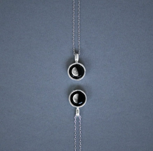 Load image into Gallery viewer, Moon-glow Necklace