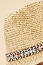 Cargar imagen en el visor de la galería, Thalia Hat - Vanilla w/ Chevron Shimmer